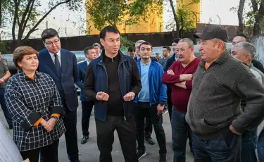 Жители ветхих домов не останутся без крыши над головой - аким Алматы