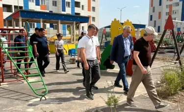 Бейбут Шаханов проинспектировал объекты образования и жилья в Турксибском и Медеуском районах