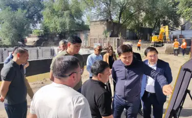 Заместитель акима Алматы проверил ход реконструкции ключевых культурных объектов