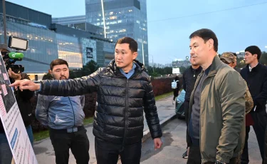 Дархан Сатыбалды су басу мәселесін жедел шешуді және радиалды жолдарды кеңейтуді тапсырды