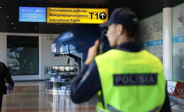 Не долетели: пассажиры рейса Астана – Актобе сняты с борта и задержаны