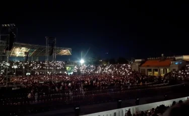 С днем рождения Алматы: солист группы Backstreet Boys поздравил горожан с Днем города (видео)