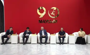 Тамыры терең театр: Алматыда Қуыршақ театры 90 жылдығын атап өтті