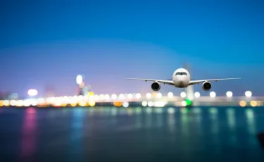 Астанада әлем чемпиондары Айбек Оралбай мен Санжар Ташкенбайды қарсы алды