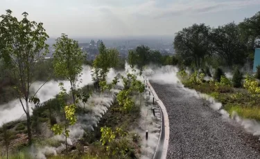 В Алматы в парке Коктобе появилась новая технологичная установка для заботы об экологии