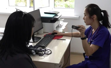 Голосовые роботы и Face ID: как цифровизацию используют в алматинских поликлиниках