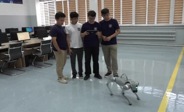 «Вкалывают» роботы: в Алматы открылась цифровая лаборатория