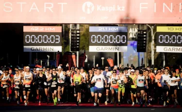 Күздің басты сөресі: Almaty Marathon 16 мың жүгірушіні біріктіреді