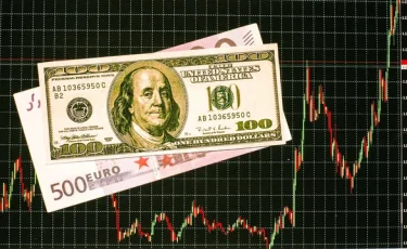 Курс евро и доллара в обменниках Астаны и Алматы 18 сентября 2025