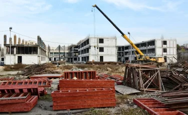 В Алматы приостановили стройку после обращений жителей