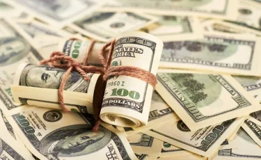 И снова штиль: что происходит с долларом в Казахстане