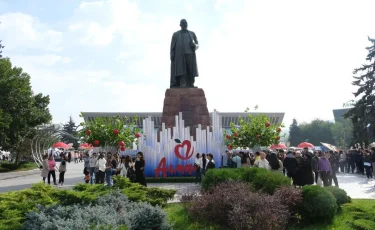 Алматы приглашает на праздник: музыка, книги, выставки и технологии объединят горожан