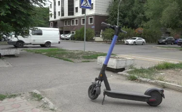 Шымкентте 300 электрсамокат айыптұраққа қойылды