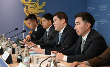 Алматы әкімінің орынбасары аула сыпырушылардың жалақысы өсетіні туралы айтты