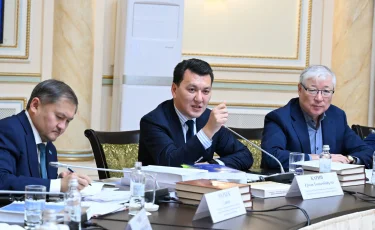 Второй том «Истории Казахстана» прошел финальное утверждение