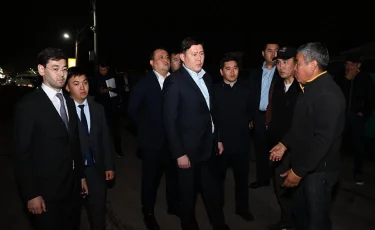 Алматы әкімінің орынбасары нөсерден кейін опырылып кету қаупі бар аумақтарды тексерді