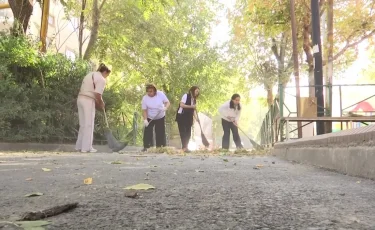 Таза бейсенбі: Шымкентте экологиялық акция кезінде 75 тонна қоқыс жиналды