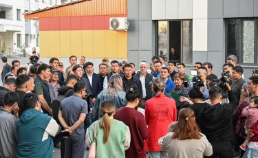 Алматы әкімі Dragon City тұрғын үй кешеніндегі паркингтегі заңсыздықтарды тексеруді тапсырды