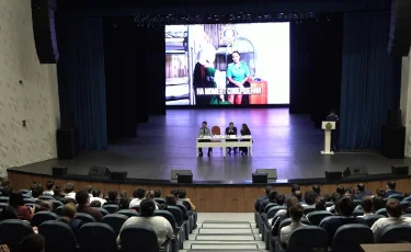 Қылмыс пен суицидтің алдын алу: Алматыда прокурорлар оқушылармен кездесті