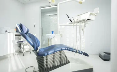 Таразда заңсыз құрылғыларды қолдануына байланысты тіс емдеу орны жабылды