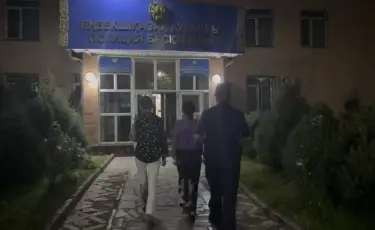 Алдап әкетіп, зорлық көрсеткен: 16 жастағы қызды қорлаған 2 әйелдің үстінен қылмыстық іс қозғалды