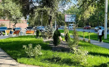 Алмалы ауданында тағы бір жасыл демалыс аймағы жаңартылып жатыр