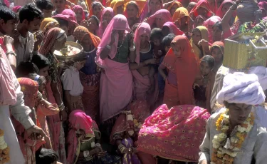 Поплачь о нем, пока он живой: мужчина "умер", чтобы узнать, кто придёт на похороны