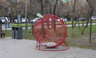 Алматыда пластик қабылдайтын ерекше контейнерлер орнатылды