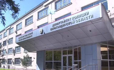 Жуткая находка: в Караганде около школы прохожие обнаружили труп женщины