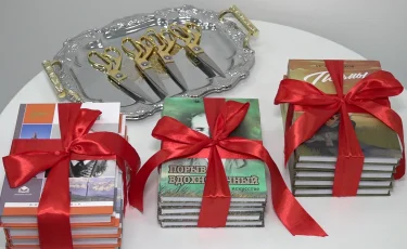 Өнегелі өмір: Алматыда Иса Байзақовтың кітаптарының тұсауы кесілді