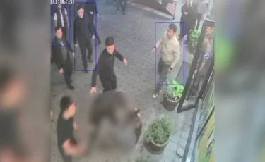 «Өлімші етіп сабаған: ұлының денсаулығына алаңдаған ана жабылып ұрғандарды жазалауды талап етті