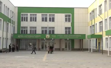 Республика күні қарсаңында Алматыда жаңа мектеп есігін айқара ашты