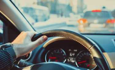 Новый штраф для водителей — за что теперь будут наказывать в Казахстане