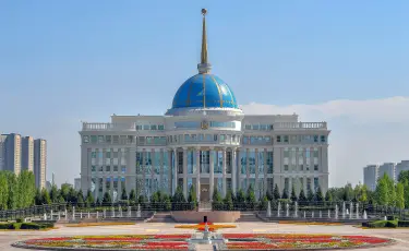 Мемлекет басшысы Шұғыла Өмірбекті жеңісімен құттықтады