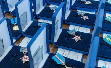 Премьер-министр әлеуметтік сала қызметкерлеріне мемлекеттік наградаларды табыстады