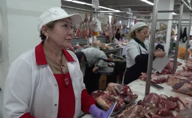 В Алматы ужесточили контроль цен на социальные продукты: началась проверка предпринимателей