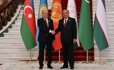 Президент посетит Таджикистан для участия в саммите