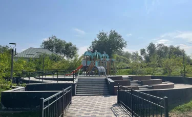 Республика күніне орай Алматыда скверді абаттандыру жұмыстары аяқталды