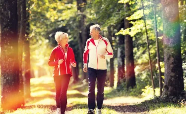Пенсионеры и активная жизнь: как сохранить здоровье и радость после выхода на пенсию