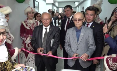 ҚазҰУ-дың журналистика факультетінде жаңартылған телестудия ашылды