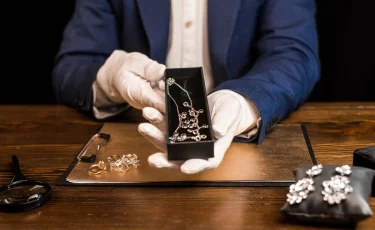 Мамандар ең қауіпті заттарды атады - өзгеге не сыйлауға болмайды