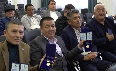 В Алматы отметили День работника автомобильного транспорта