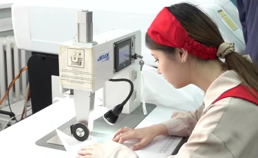 Инклюзивті құзыреттілік: Алматыда ерекше жастарға арналған тігін орталығы ашылды