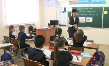 Любовь к родному языку: проект «Тұлпар мініп, ту алған» привлекает тысячи школьников и педагогов