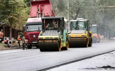 Алматыда көріктендіру, инженерлік жұмыстар және баға тұрақтылығы мәселелері талқыланды
