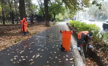 Су басудың алдын алу шаралары: Алматыда  2 мыңнан астам коммуналдық қызметкер тәулік бойы кезекшілік атқарады