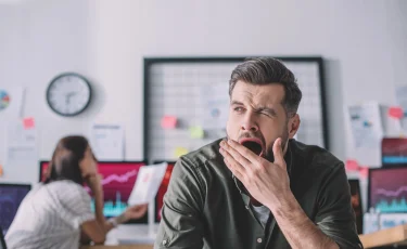 Как перестать прокрастинировать и начать действовать: эффективные методы и советы