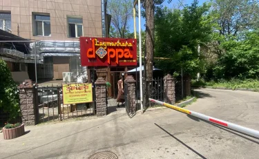 Алматыда тағы бір заңсыз салынған нысан бұзылды