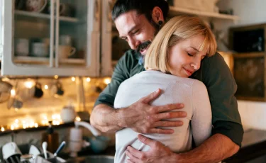 Как правильно благодарить людей: искренние способы выразить признательность и уважение