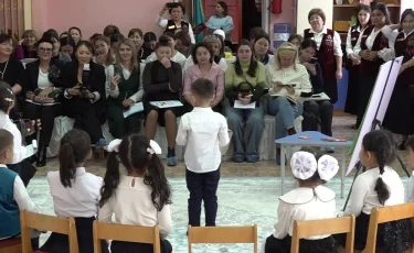 «Мы - твои друзья»: в детсадах Алматы стартовал проект, посвящённый занятиям с животными